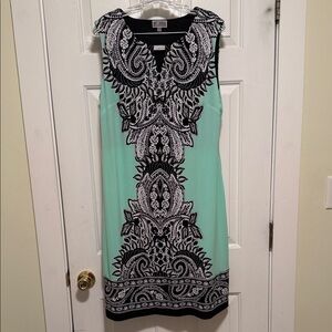 JM Collection Mint Green Sleeveless Paisley-Panel Shift Dress